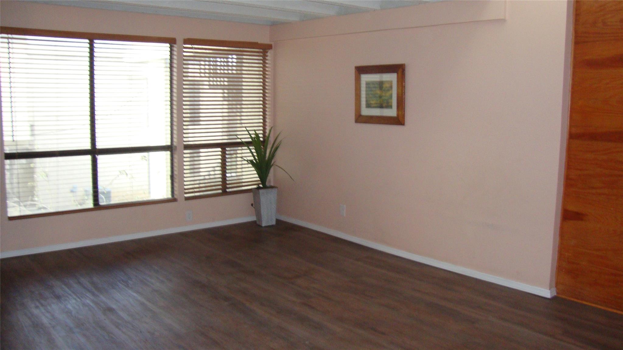 5804 Circulo Dr # 2A, Lago Vista, TX 78645