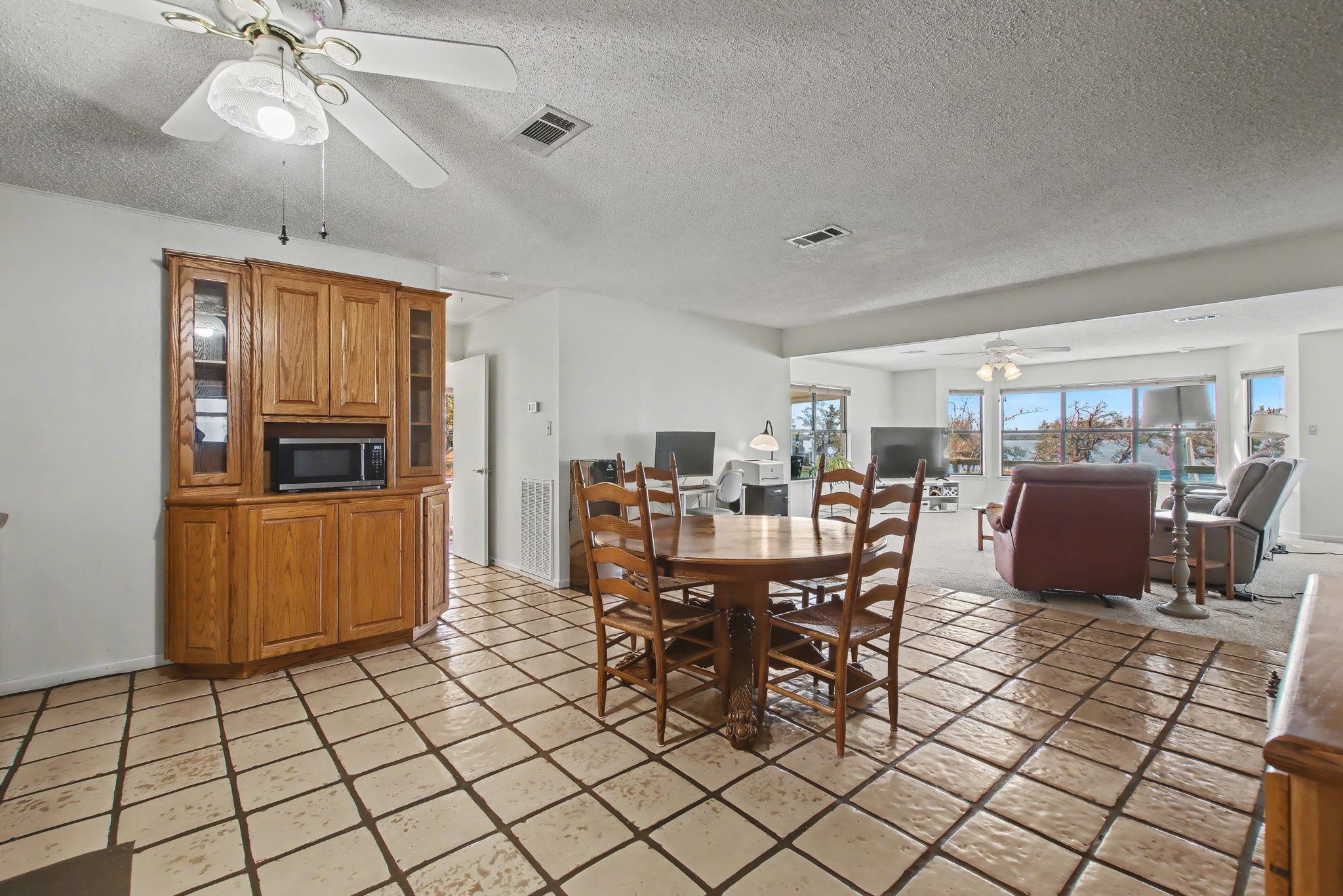 501 Bumpy Ridge Dr, Burnet, TX 78611