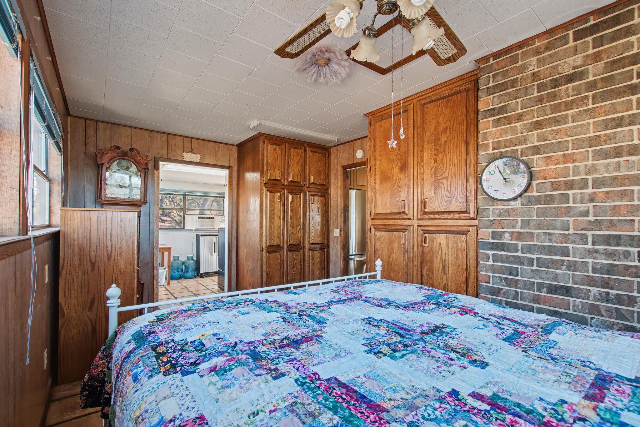 501 Bumpy Ridge Dr, Burnet, TX 78611