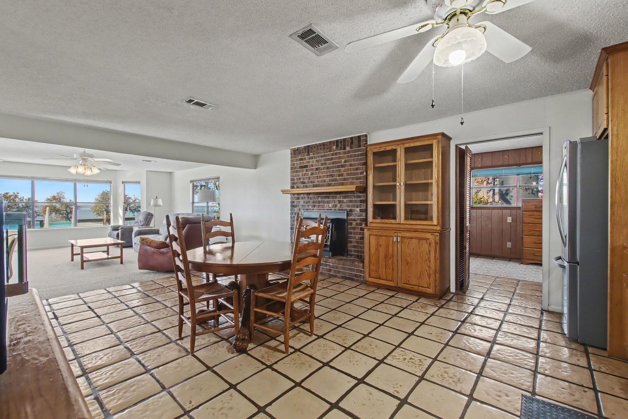 501 Bumpy Ridge Dr, Burnet, TX 78611