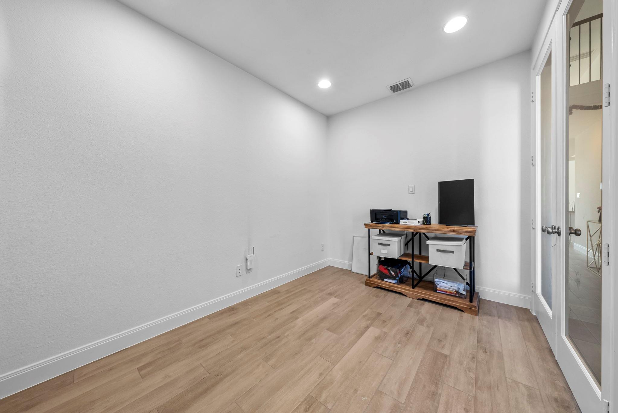 200 Marvins Bnd, Georgetown, TX 78628