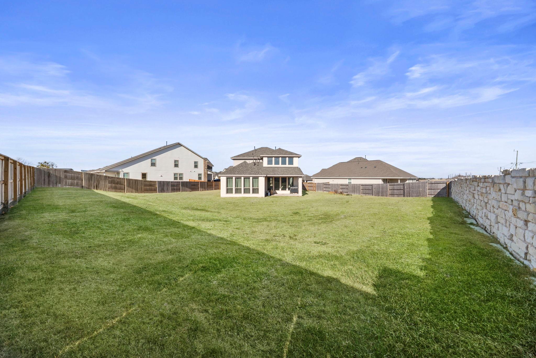 200 Marvins Bnd, Georgetown, TX 78628