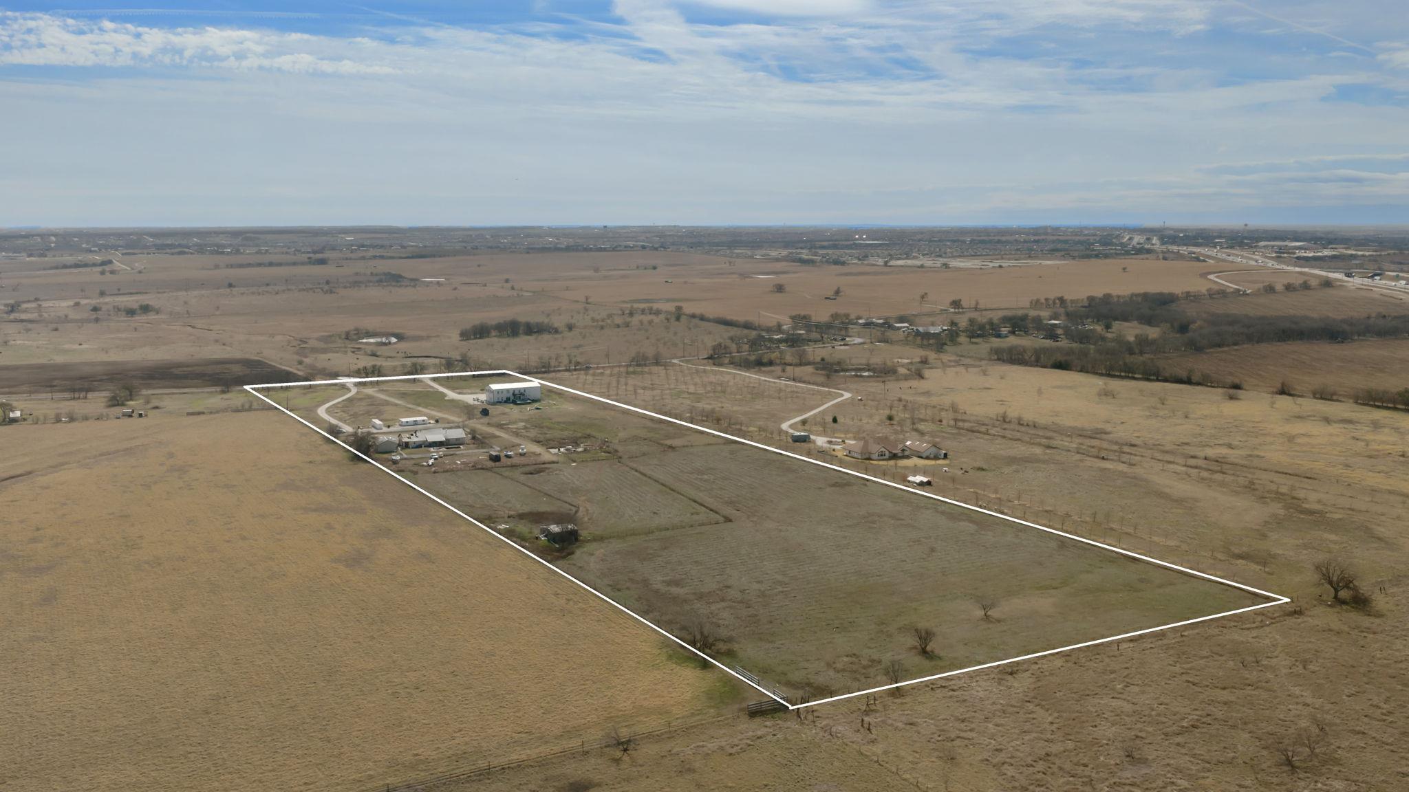 835 E County Road 304, Jarrell, TX 76537