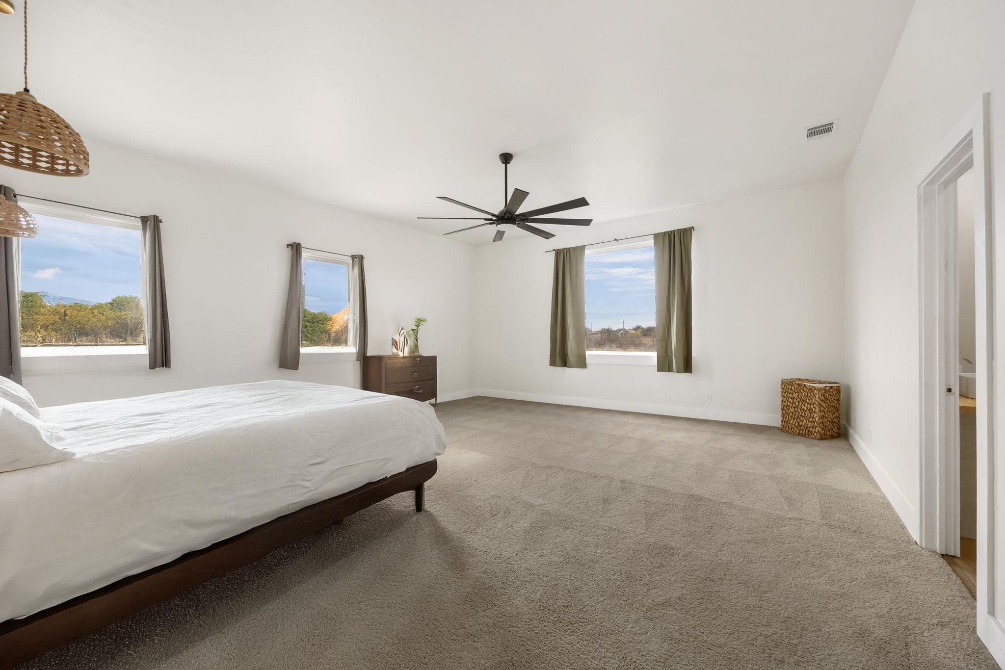 835 E County Road 304, Jarrell, TX 76537