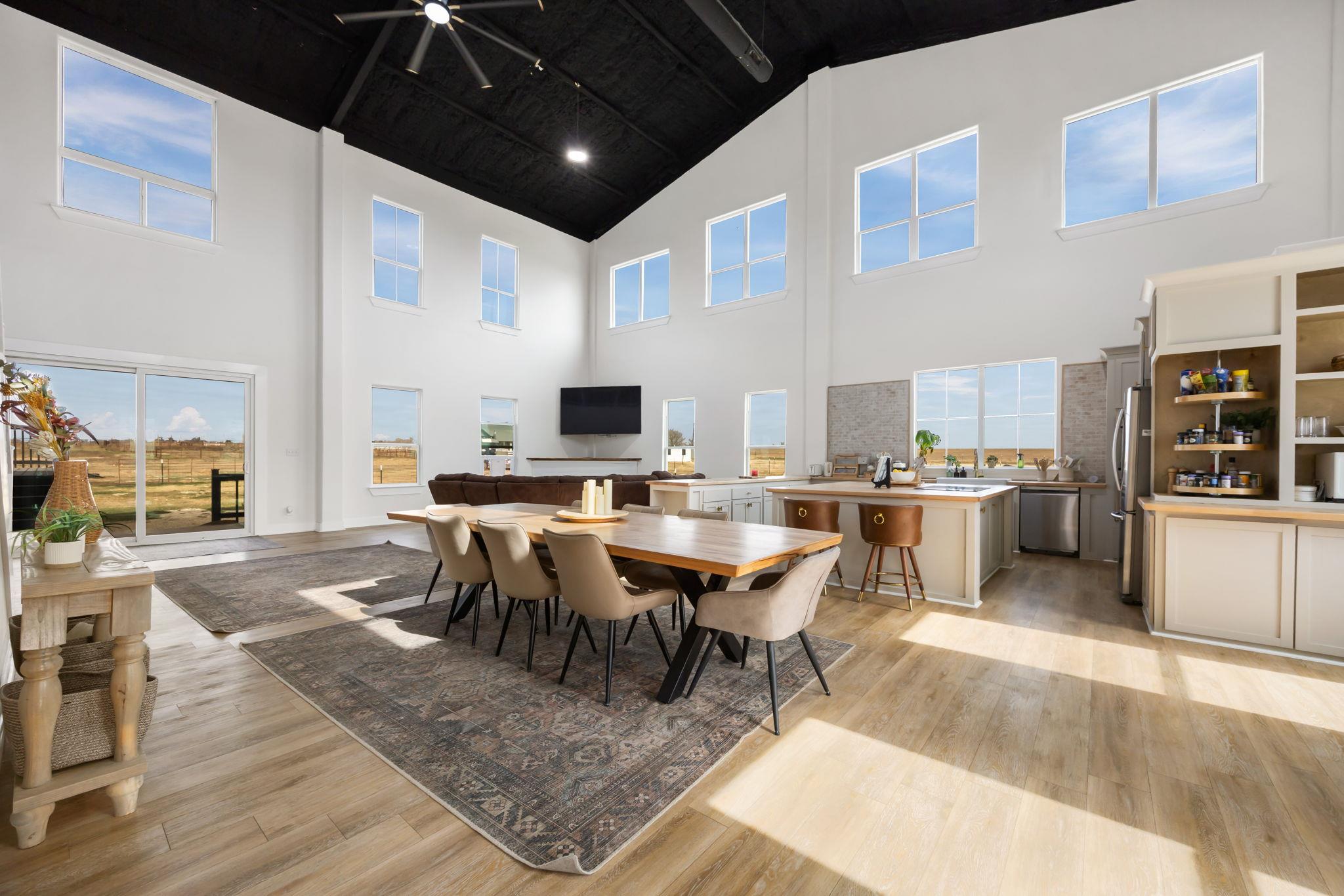 835 E County Road 304, Jarrell, TX 76537