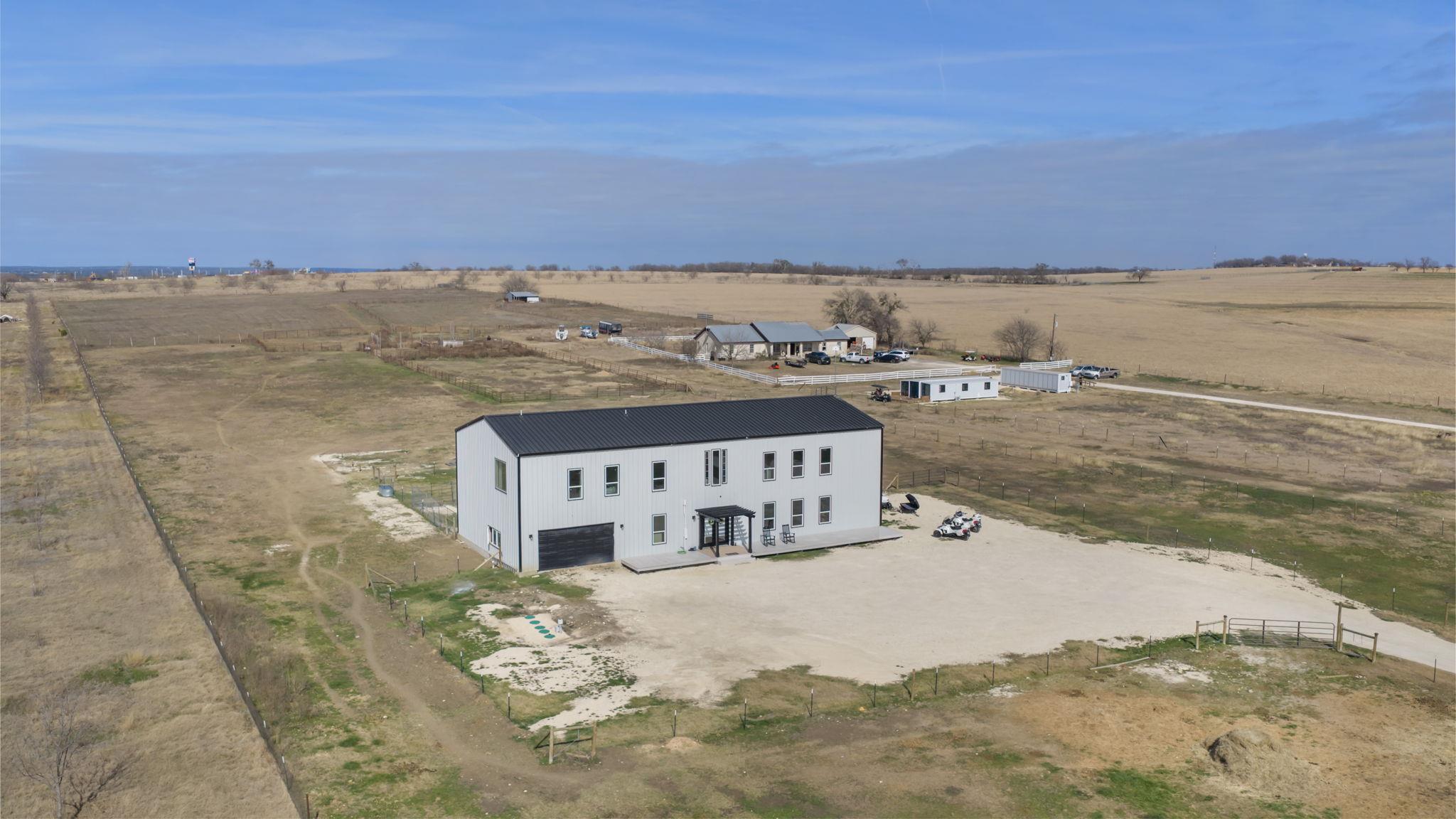 835 E County Road 304, Jarrell, TX 76537