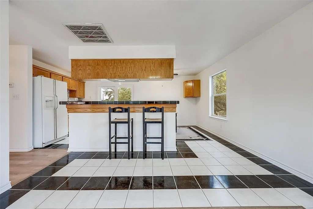 107 Patricia Rd, Georgetown, TX 78628