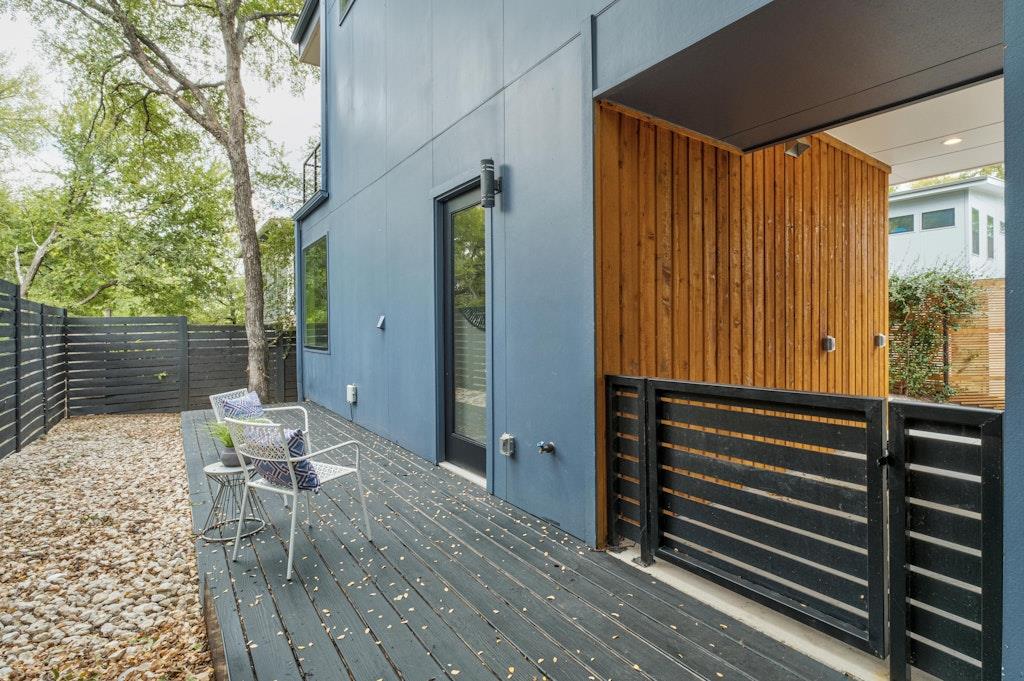 2909 E 13th St # 2, Austin, TX 78702