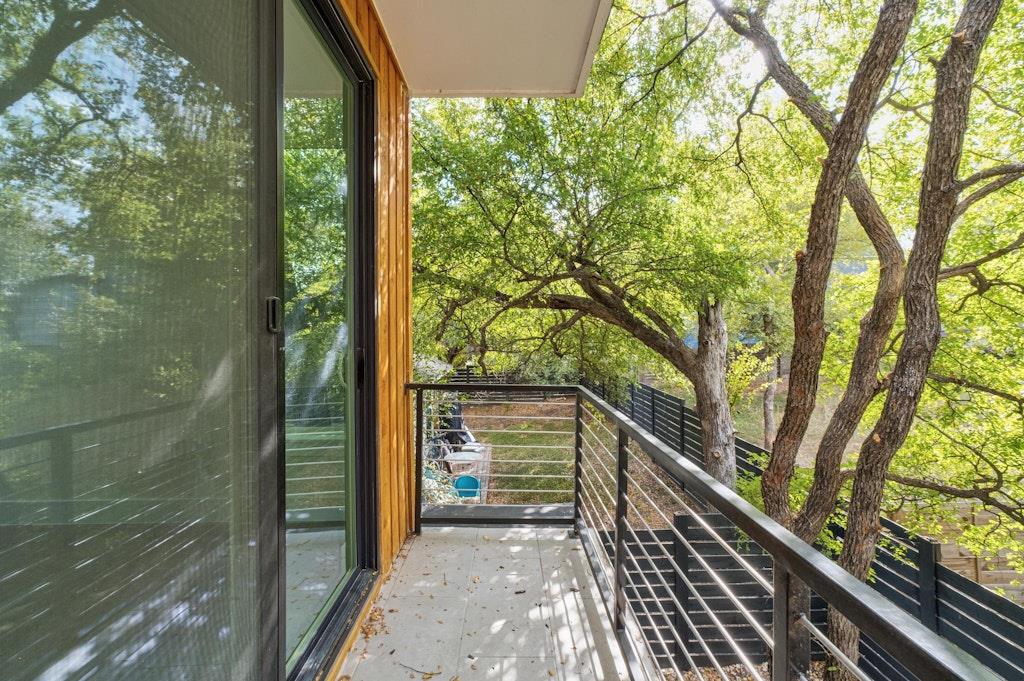 2909 E 13th St # 2, Austin, TX 78702