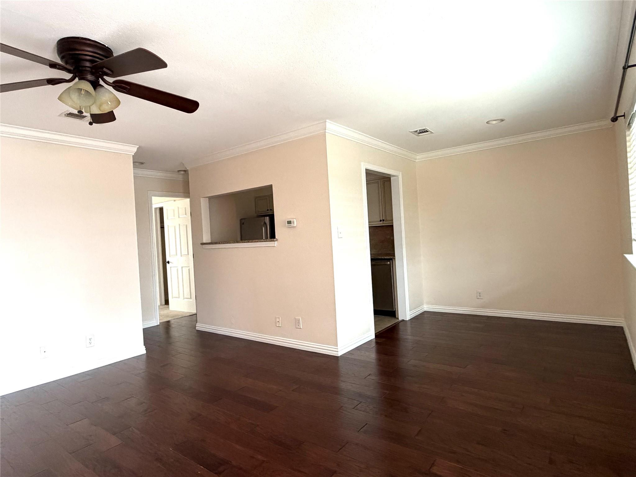 1407 West 39th 1/2 St # 202, Austin, TX 78756