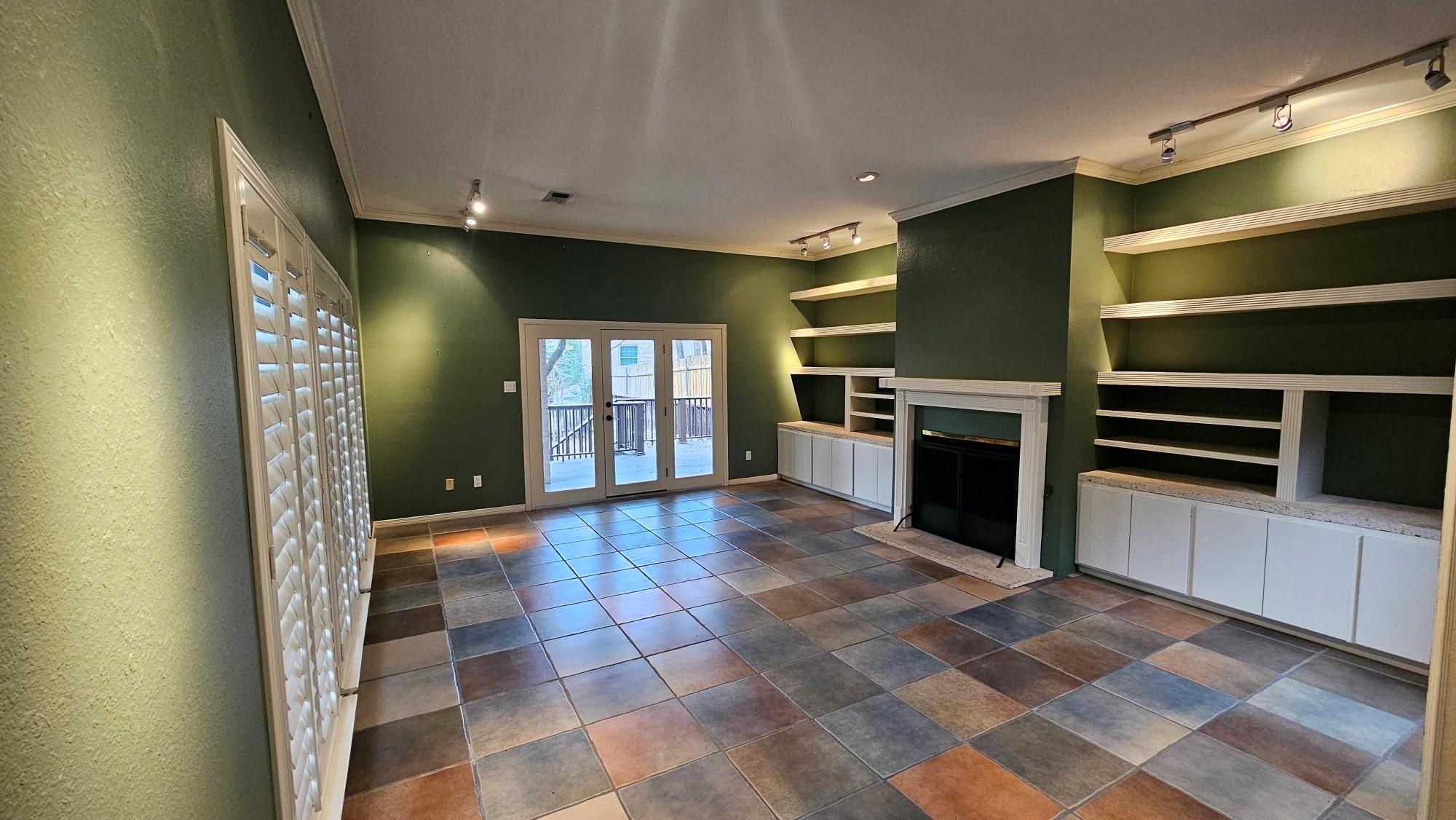 4902 WESTVIEW Dr, Austin, TX 78731