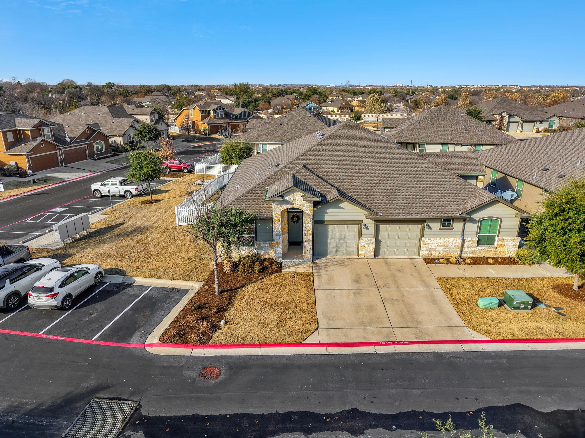 1701 Logan Dr # 32, Round Rock, TX 78664