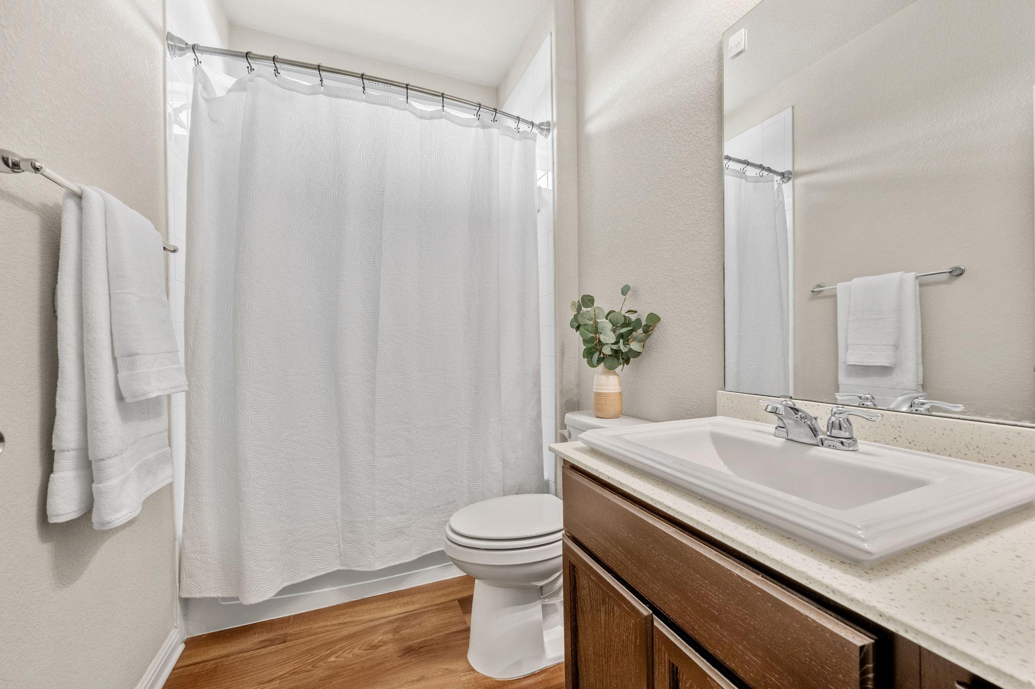 1701 Logan Dr # 32, Round Rock, TX 78664