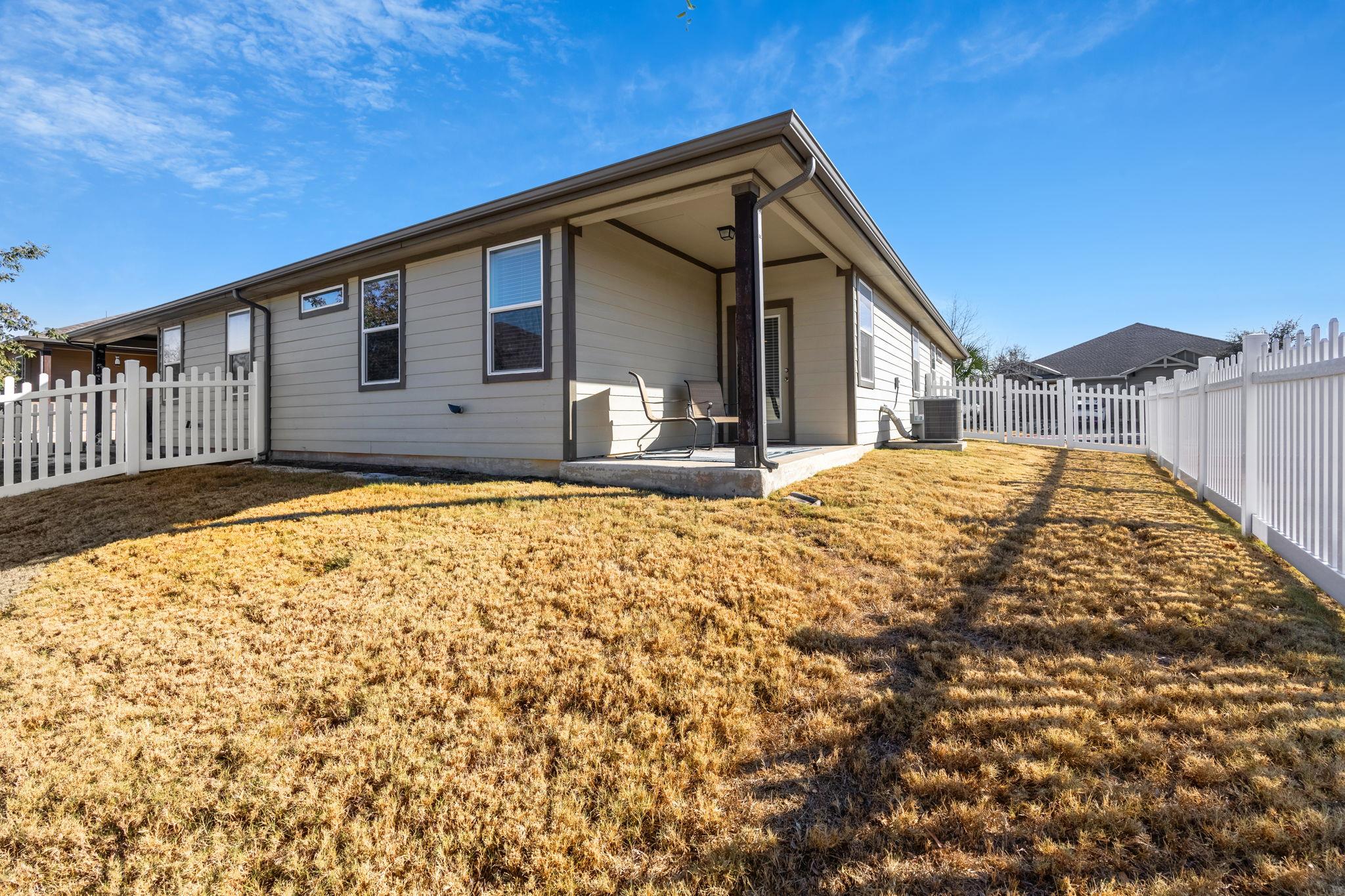 1701 Logan Dr # 32, Round Rock, TX 78664