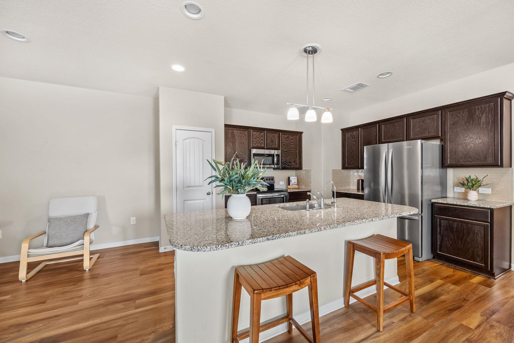 1701 Logan Dr # 32, Round Rock, TX 78664