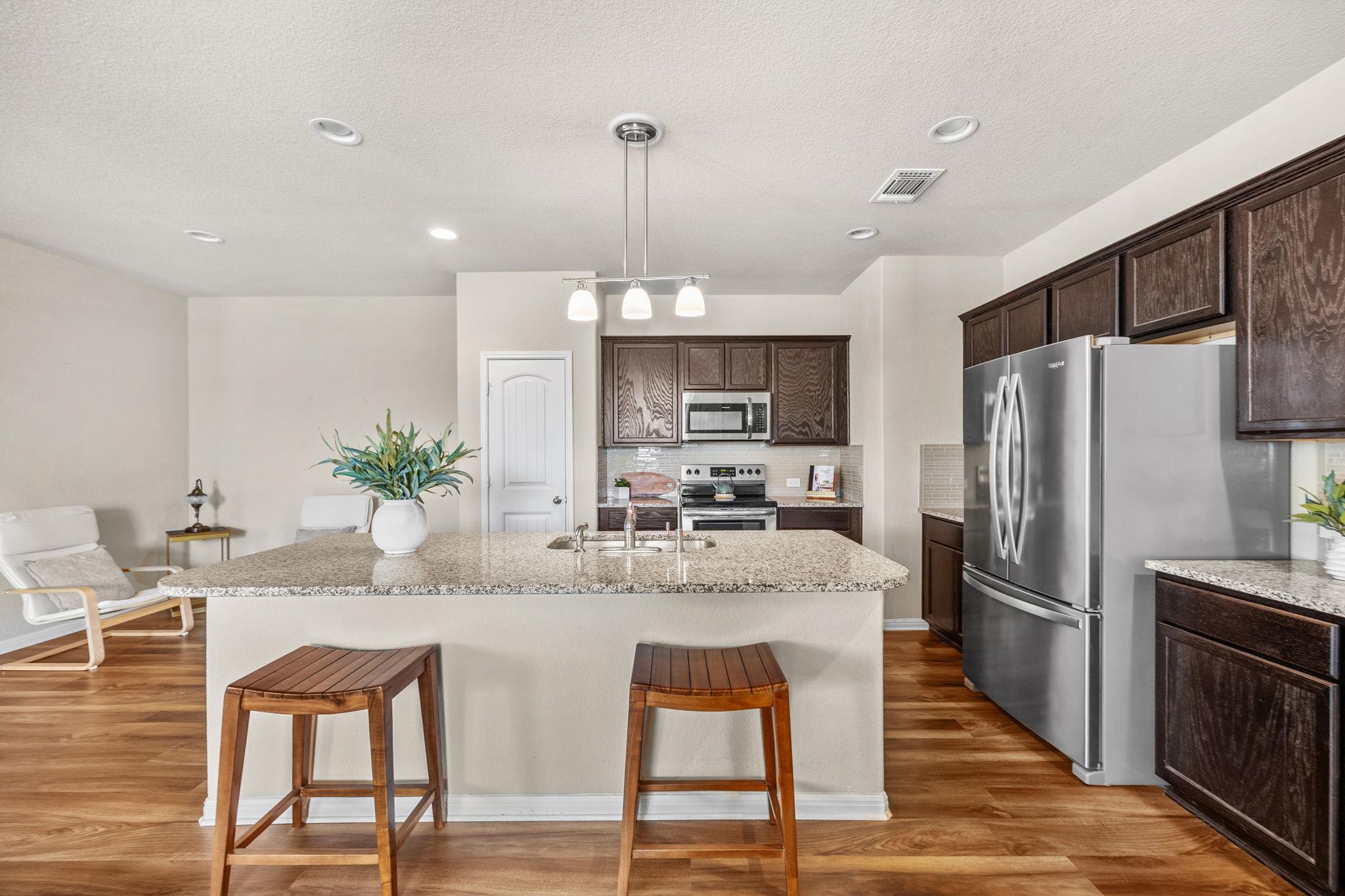 1701 Logan Dr # 32, Round Rock, TX 78664