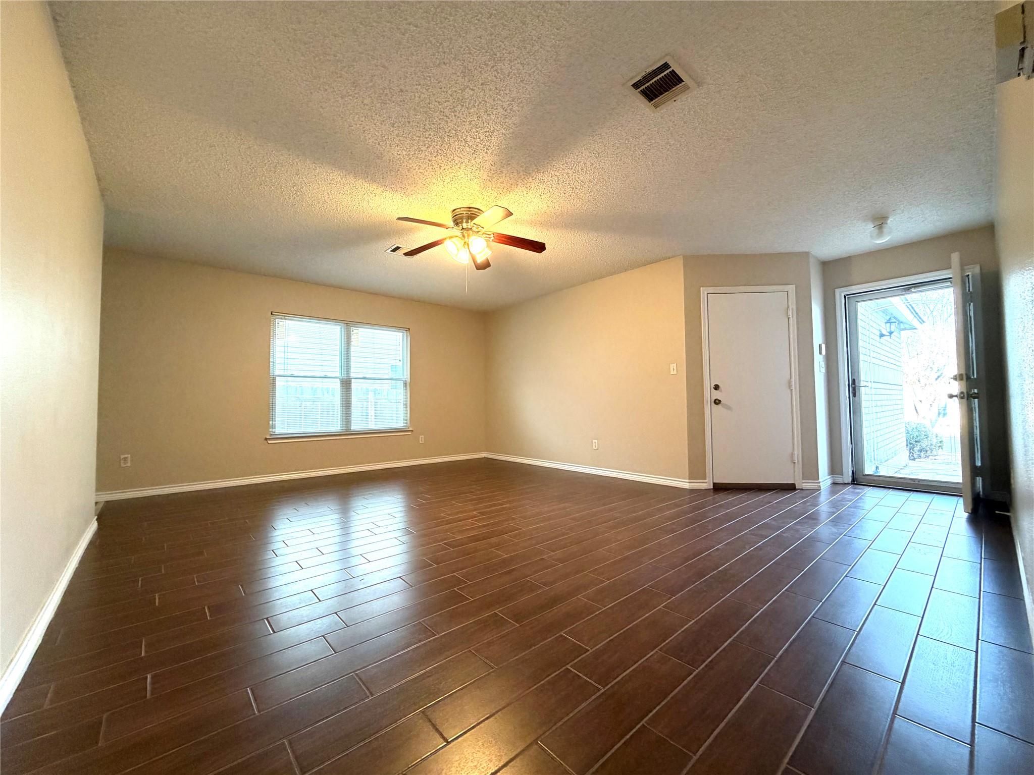 12932 Heyerdahl Dr, Austin, TX 78753