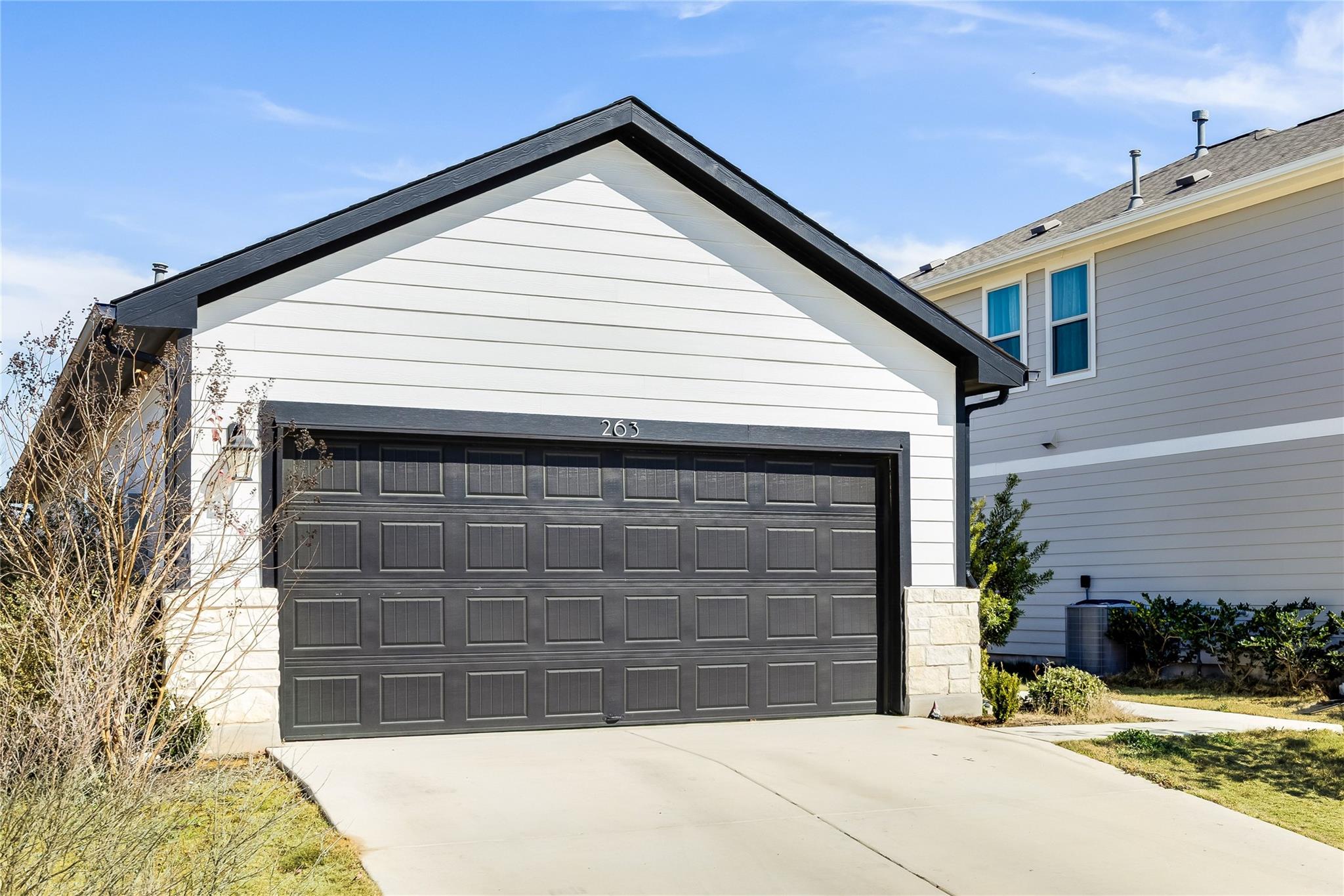 263 Tolo Dr, Elgin, TX 78621