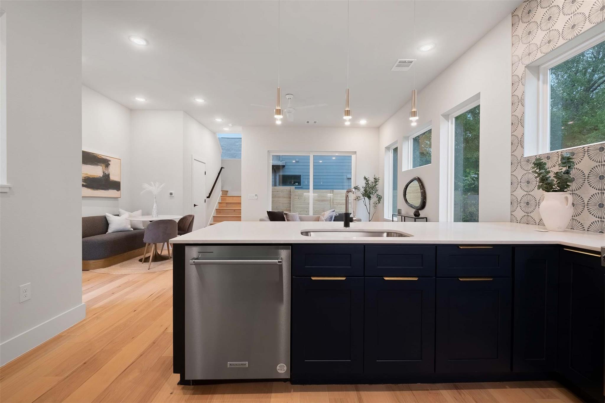 4513 S 3rd St # 2, Austin, TX 78745