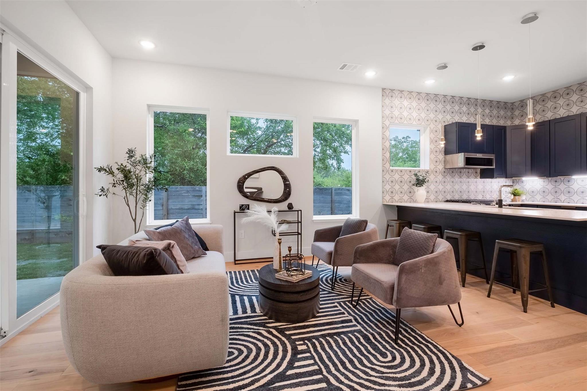 4513 S 3rd St # 2, Austin, TX 78745