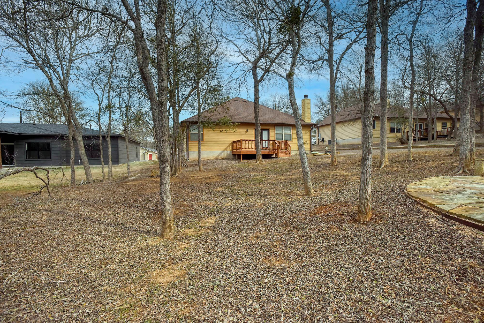 179 Keanahalululu Ln, Bastrop, TX 78602