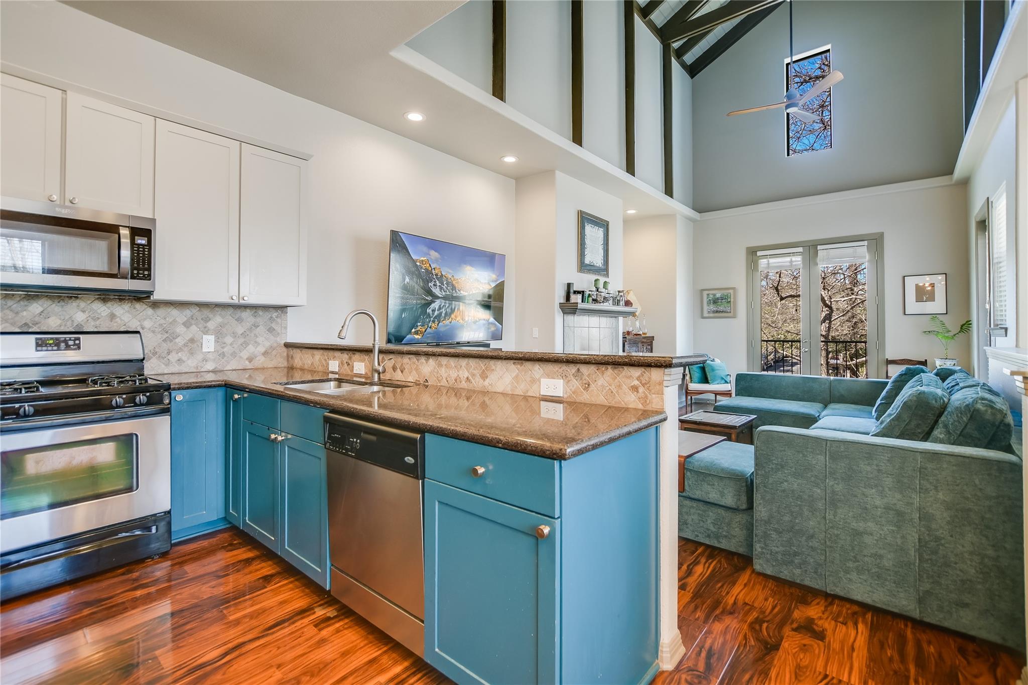 1115 Kinney Ave # 1, Austin, TX 78704