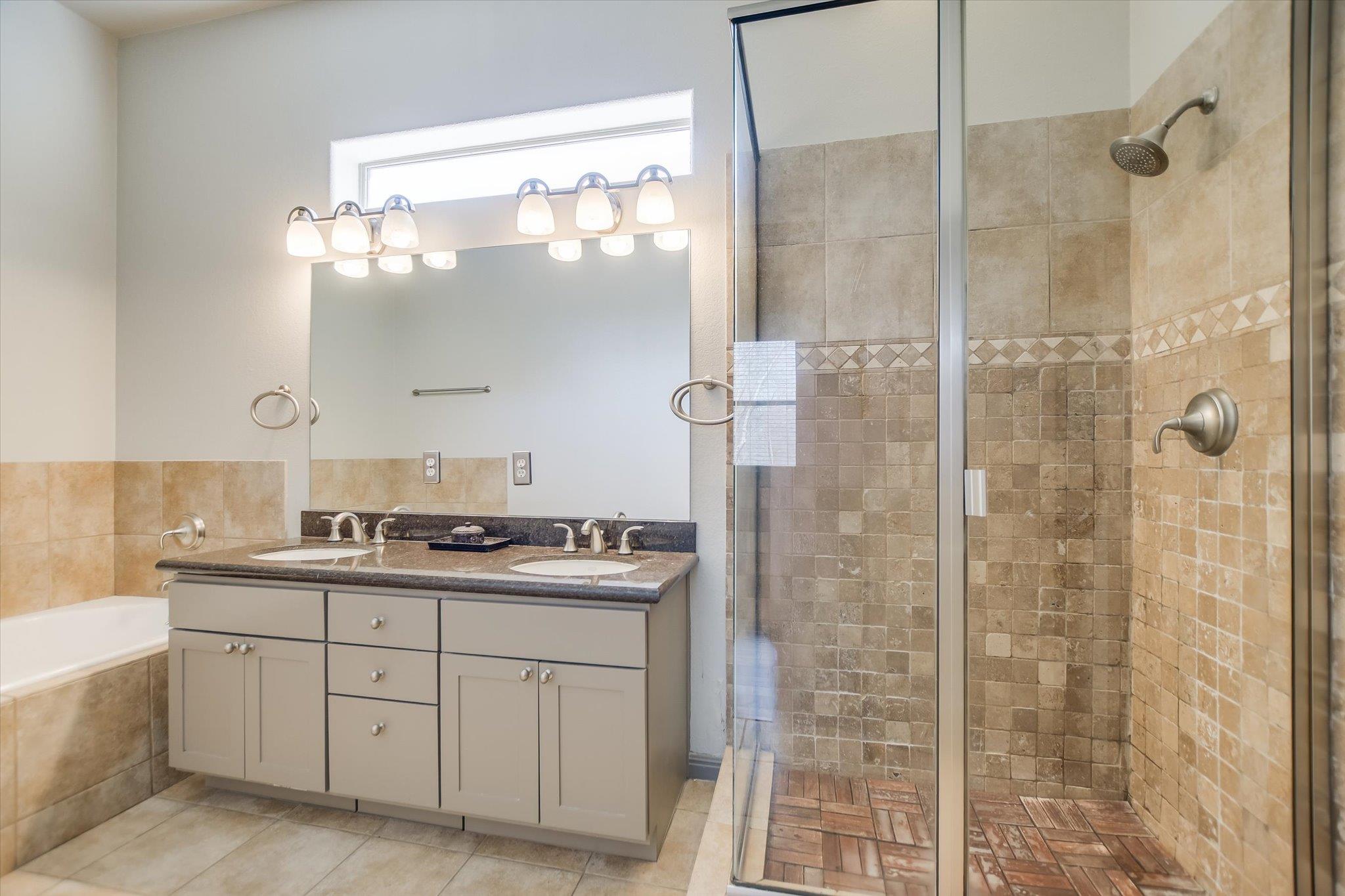 1115 Kinney Ave # 1, Austin, TX 78704