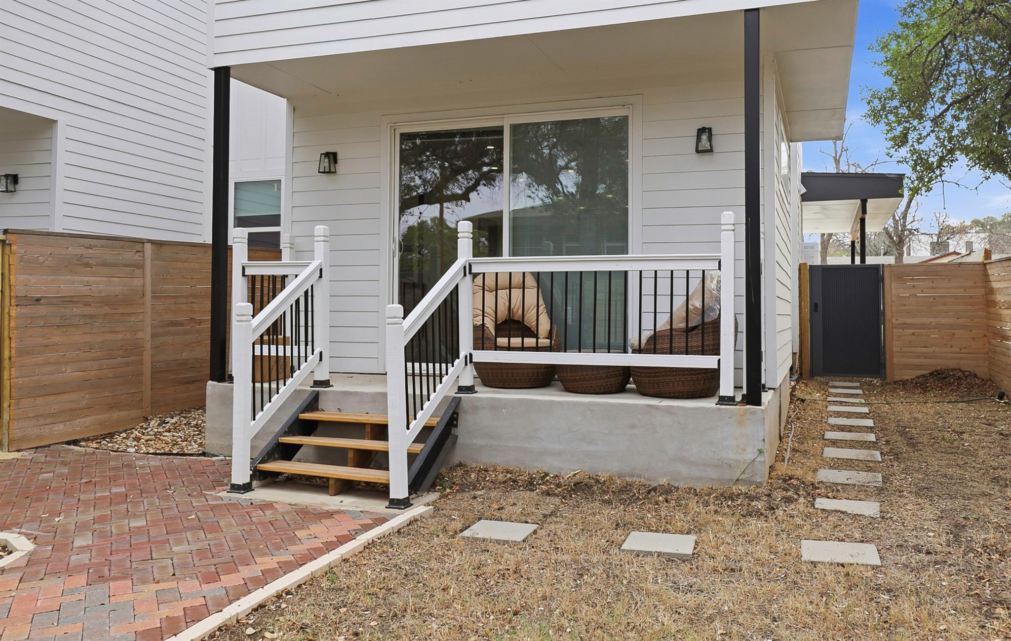 1208 W Oltorf St # A, Austin, TX 78704