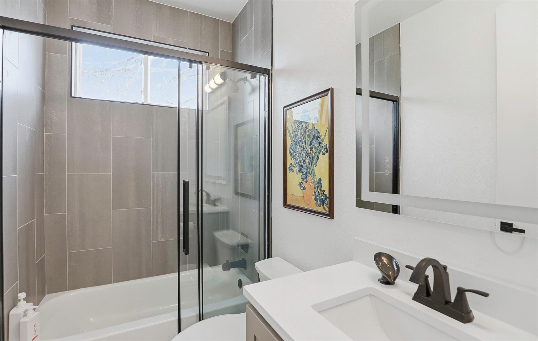 1208 W Oltorf St # A, Austin, TX 78704