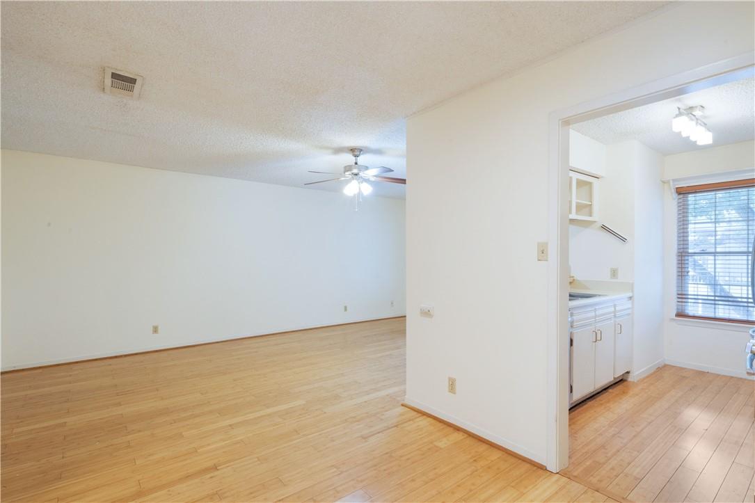 1240 Barton Hills Dr # 208, Austin, TX 78704