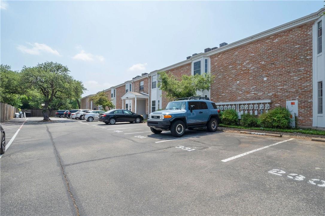 1240 Barton Hills Dr # 208, Austin, TX 78704