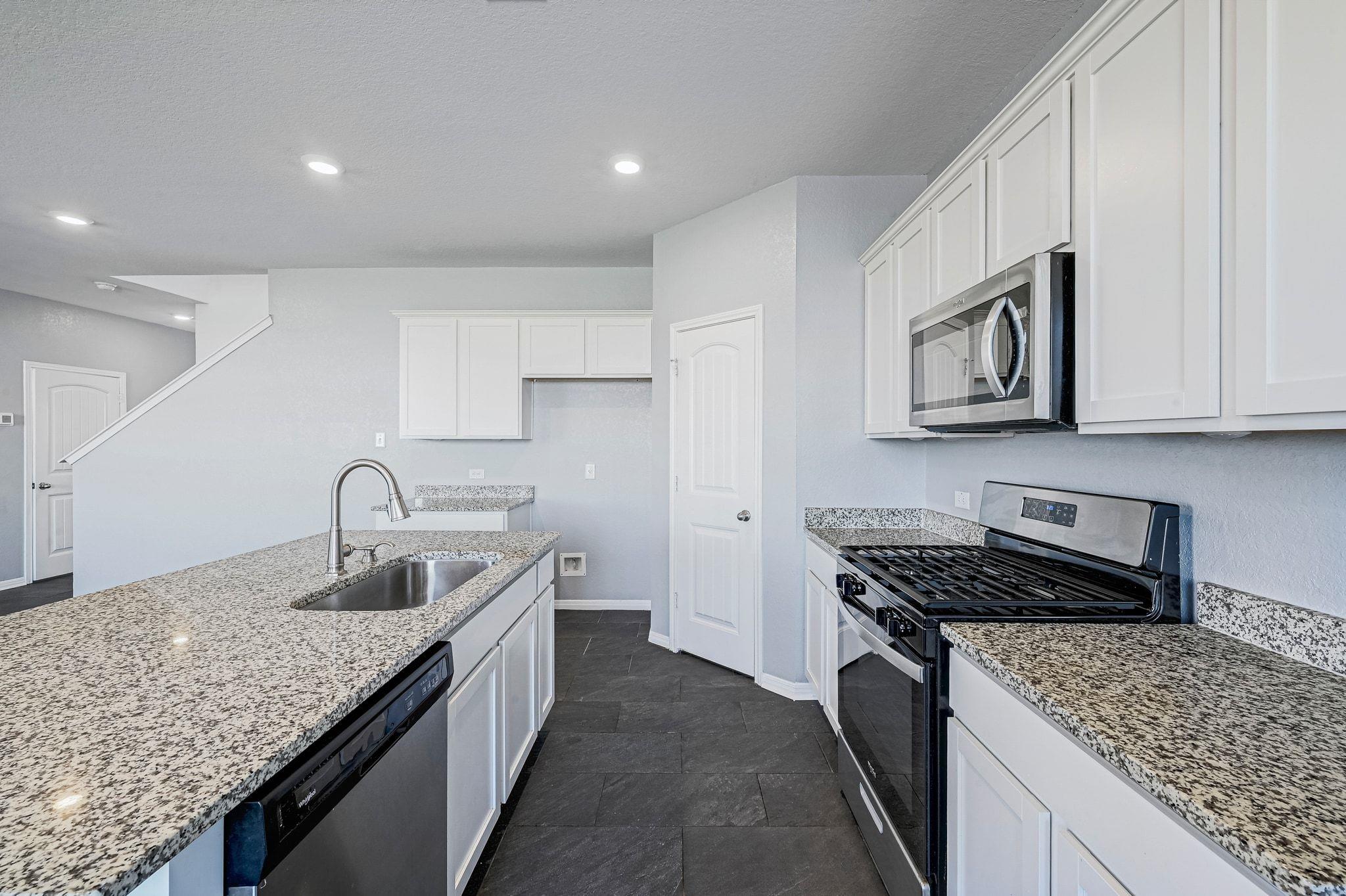 124 Greenbelt Reservoir Pass, Kyle, TX 78640