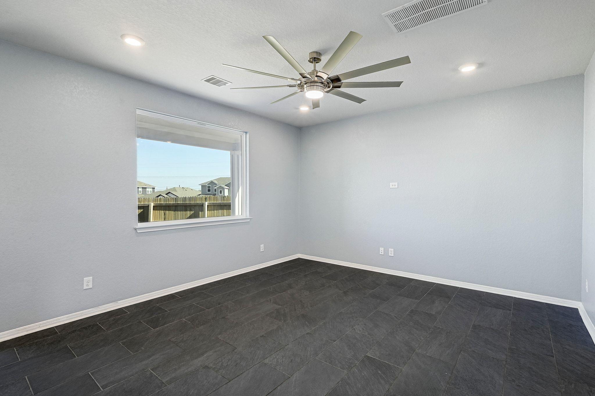 124 Greenbelt Reservoir Pass, Kyle, TX 78640