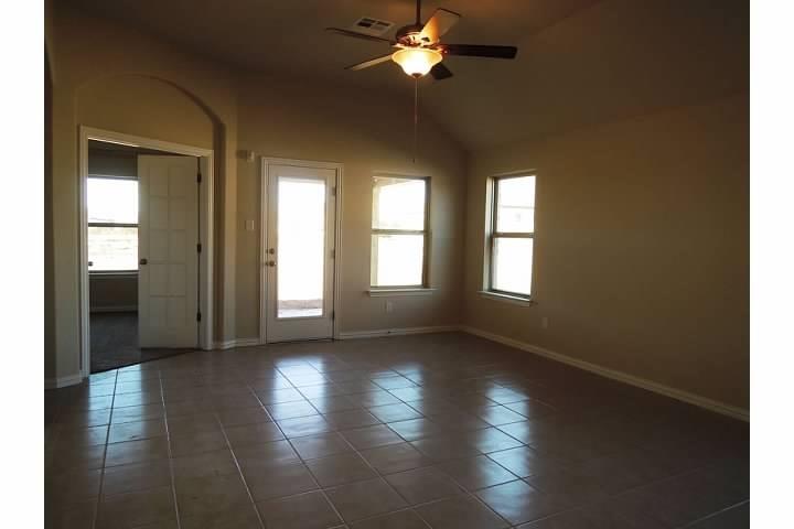 3709 Mineral Dr, Leander, TX 78641