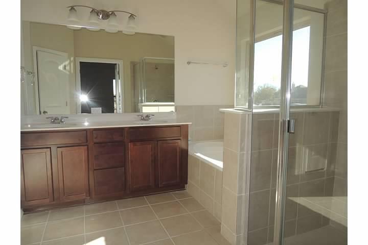 3709 Mineral Dr, Leander, TX 78641