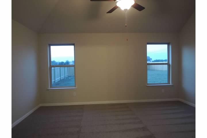 3709 Mineral Dr, Leander, TX 78641