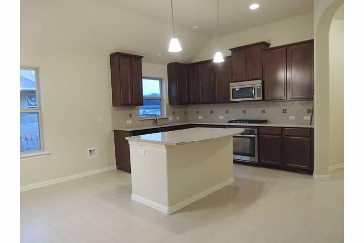 3709 Mineral Dr, Leander, TX 78641