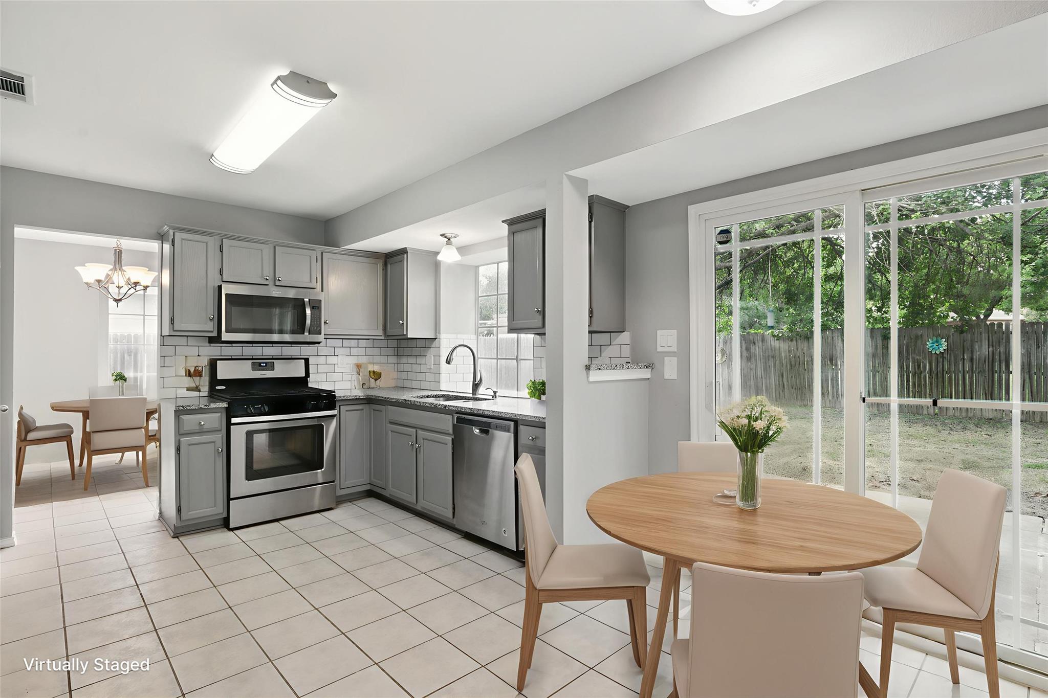 902 Valley Glen Cv, Pflugerville, TX 78660