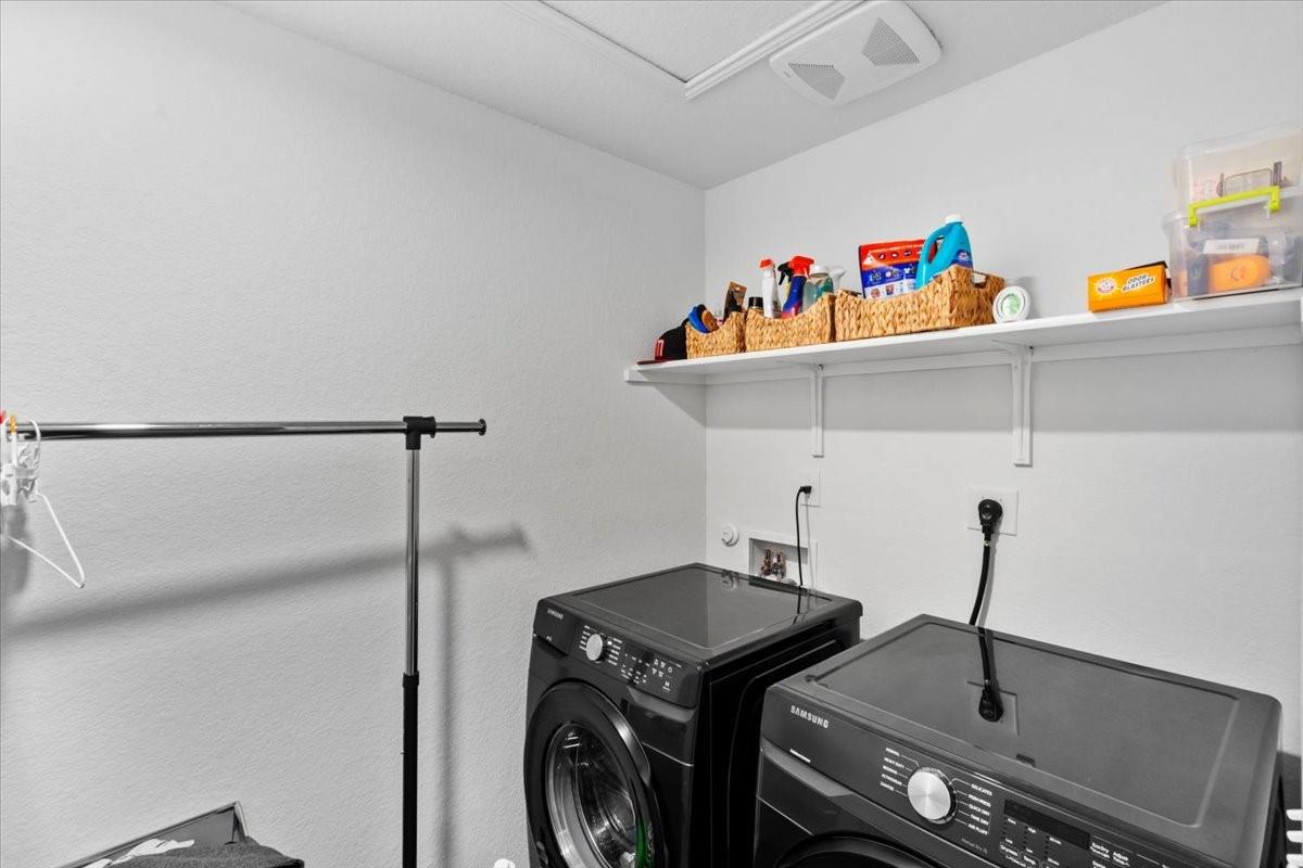 308 Shiro Dr, Kyle, TX 78640