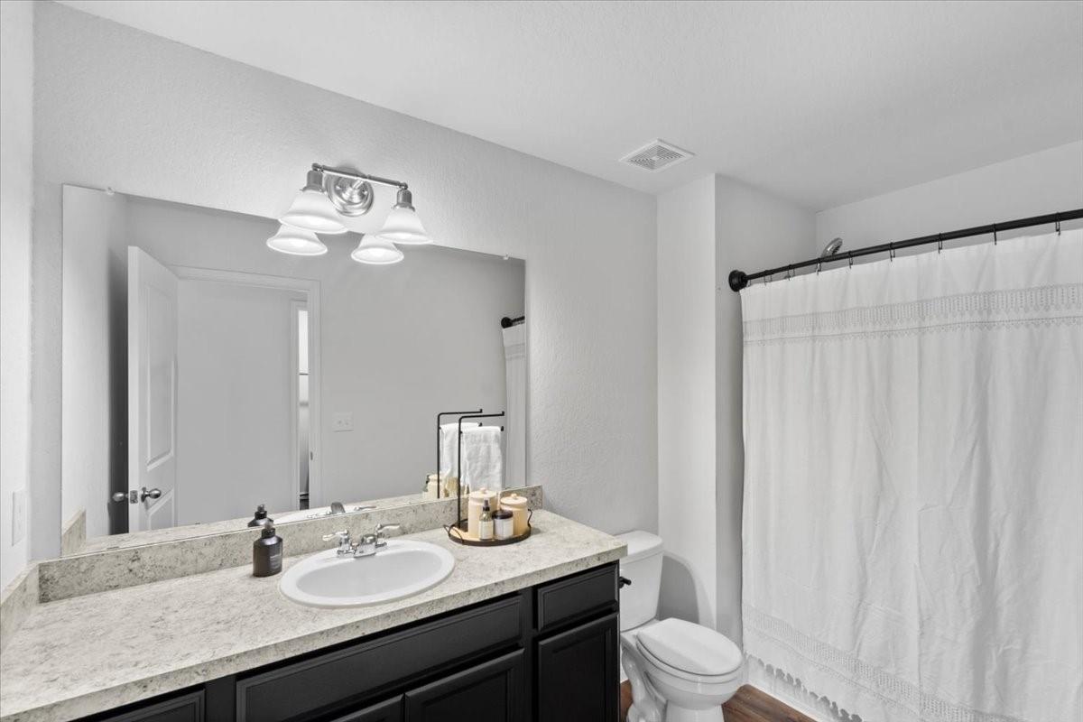 308 Shiro Dr, Kyle, TX 78640