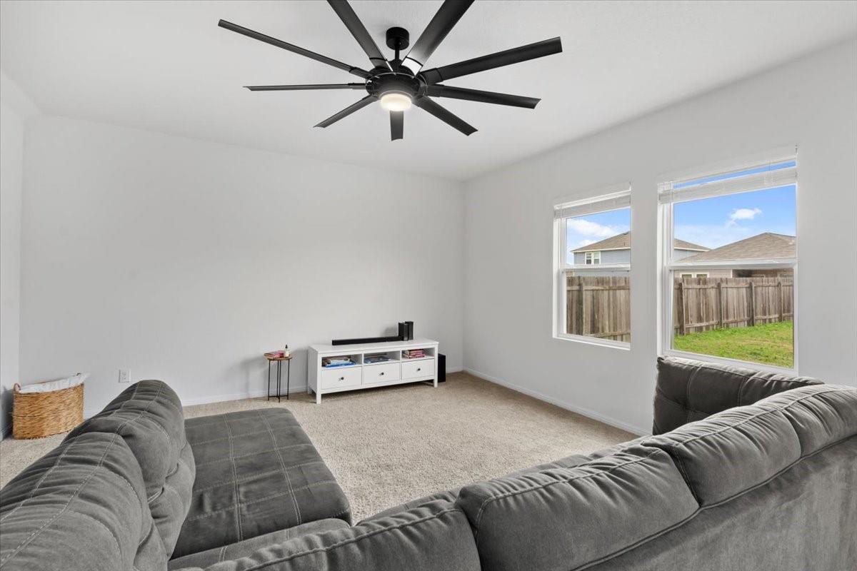 308 Shiro Dr, Kyle, TX 78640