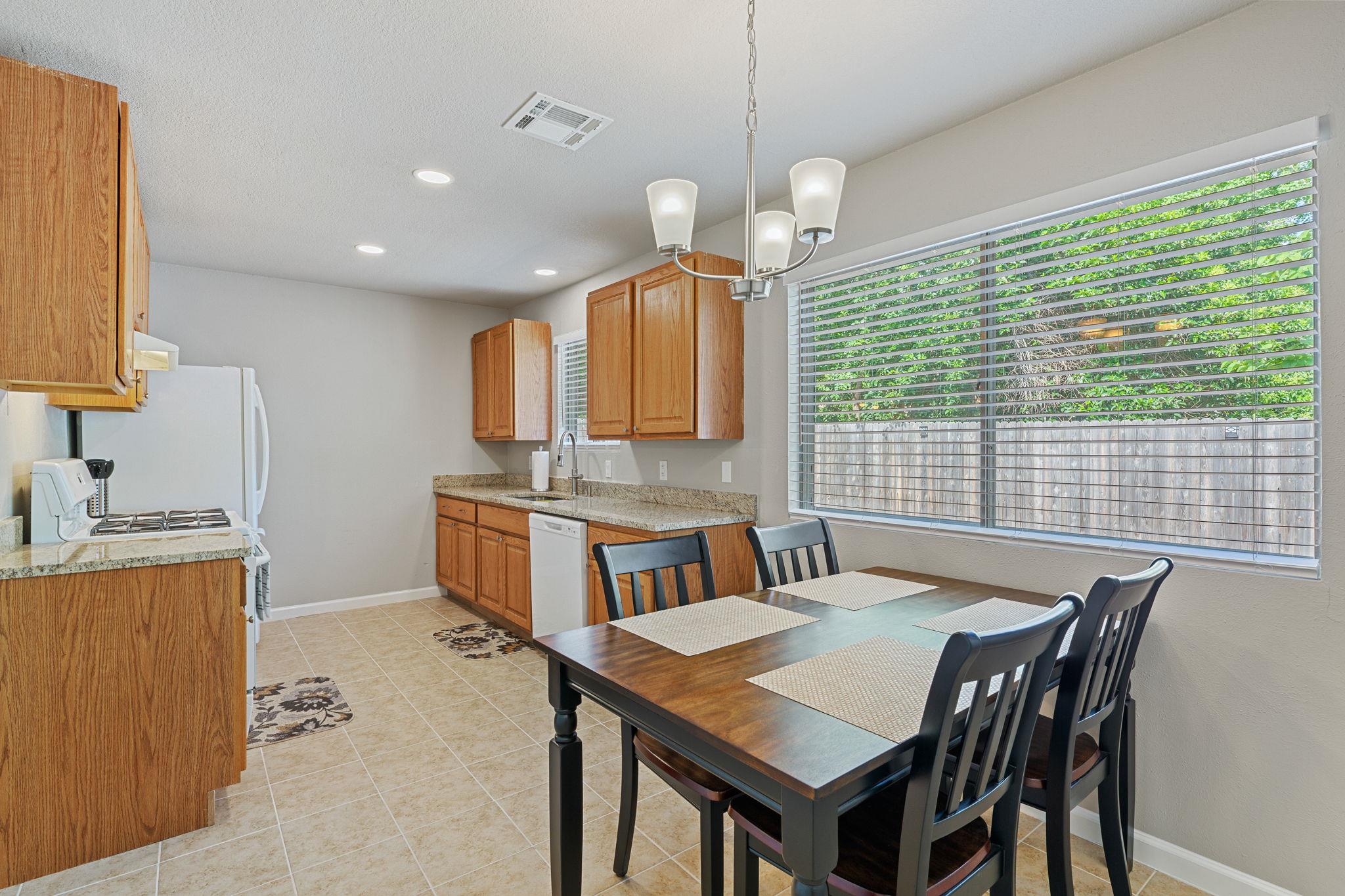 2106 Ponciana Loop, Austin, TX 78744