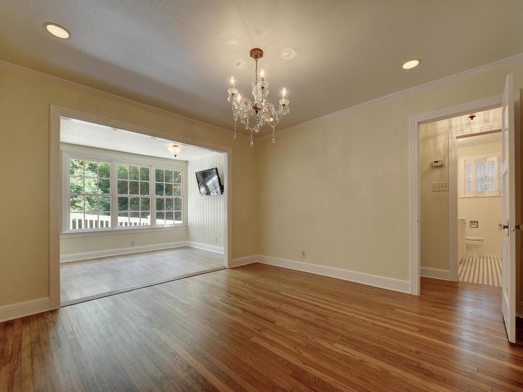 2204 E Tower Dr, Austin, TX 78703