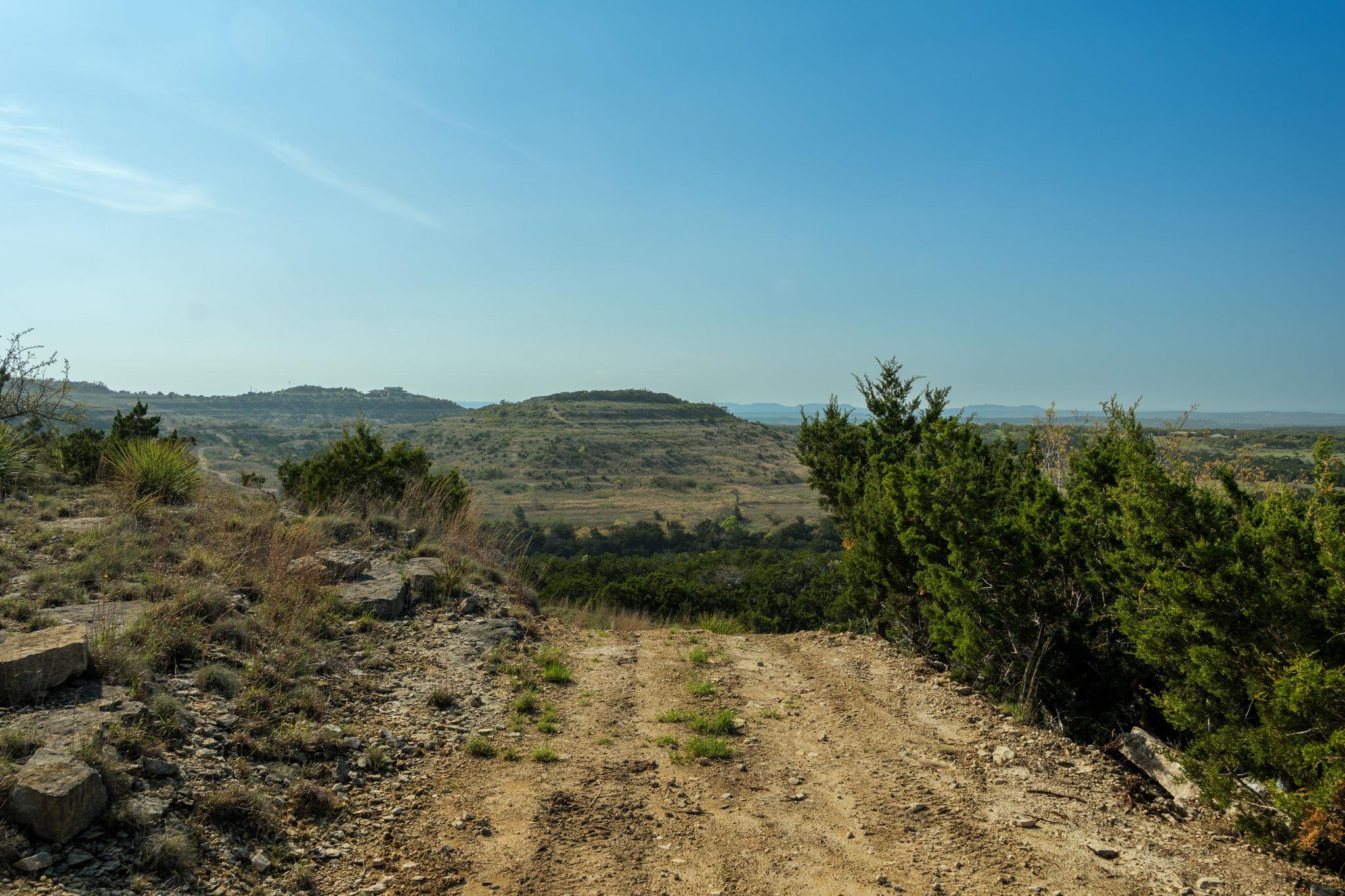 281 Kloster Ln, Blanco, TX 78606