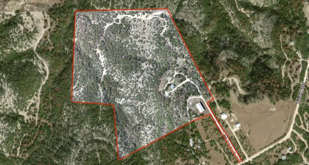 281 Kloster Ln, Blanco, TX 78606