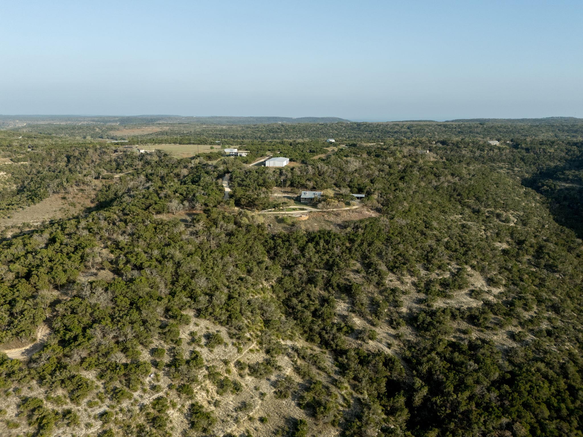 281 Kloster Ln, Blanco, TX 78606