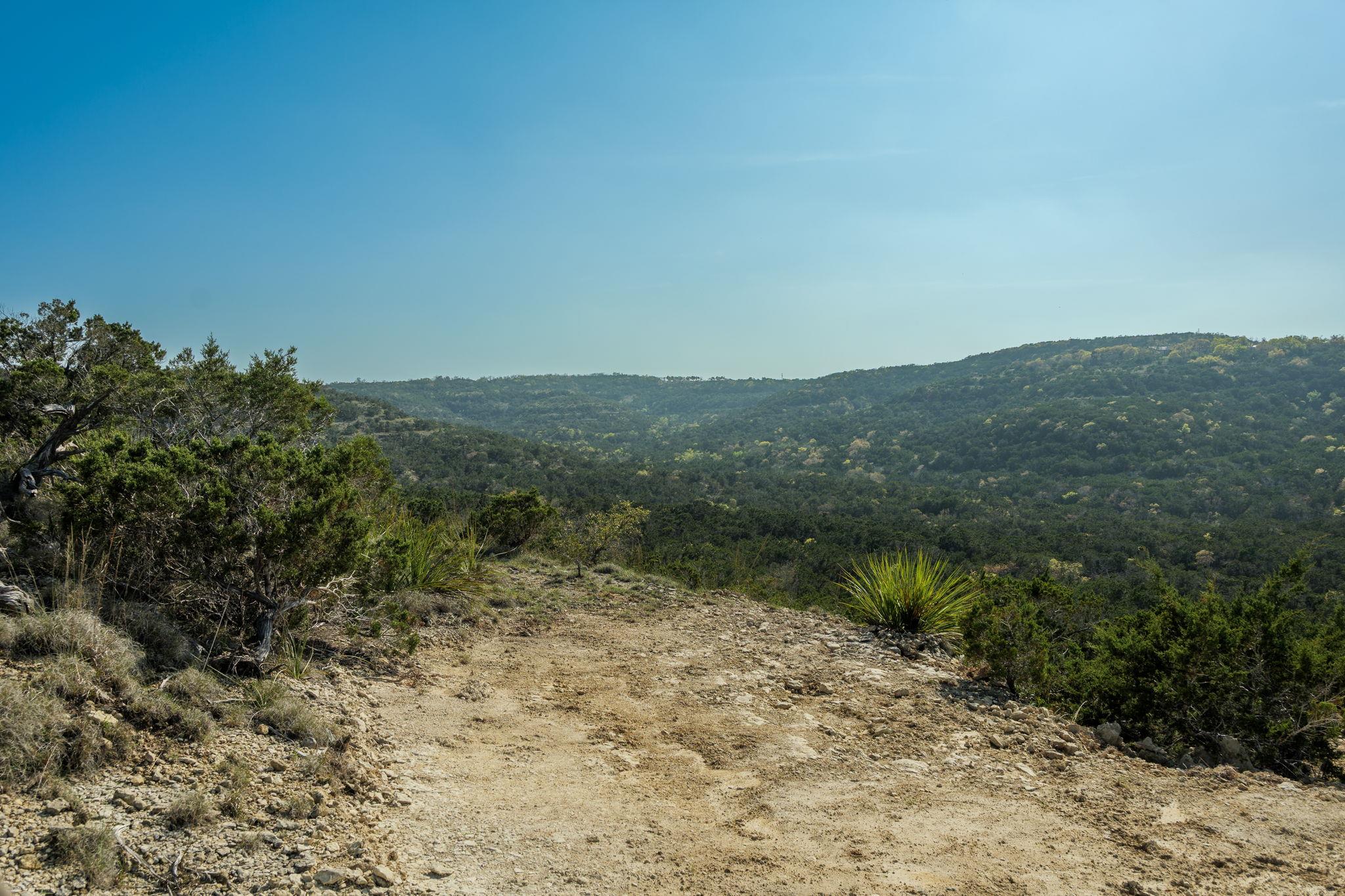 281 Kloster Ln, Blanco, TX 78606