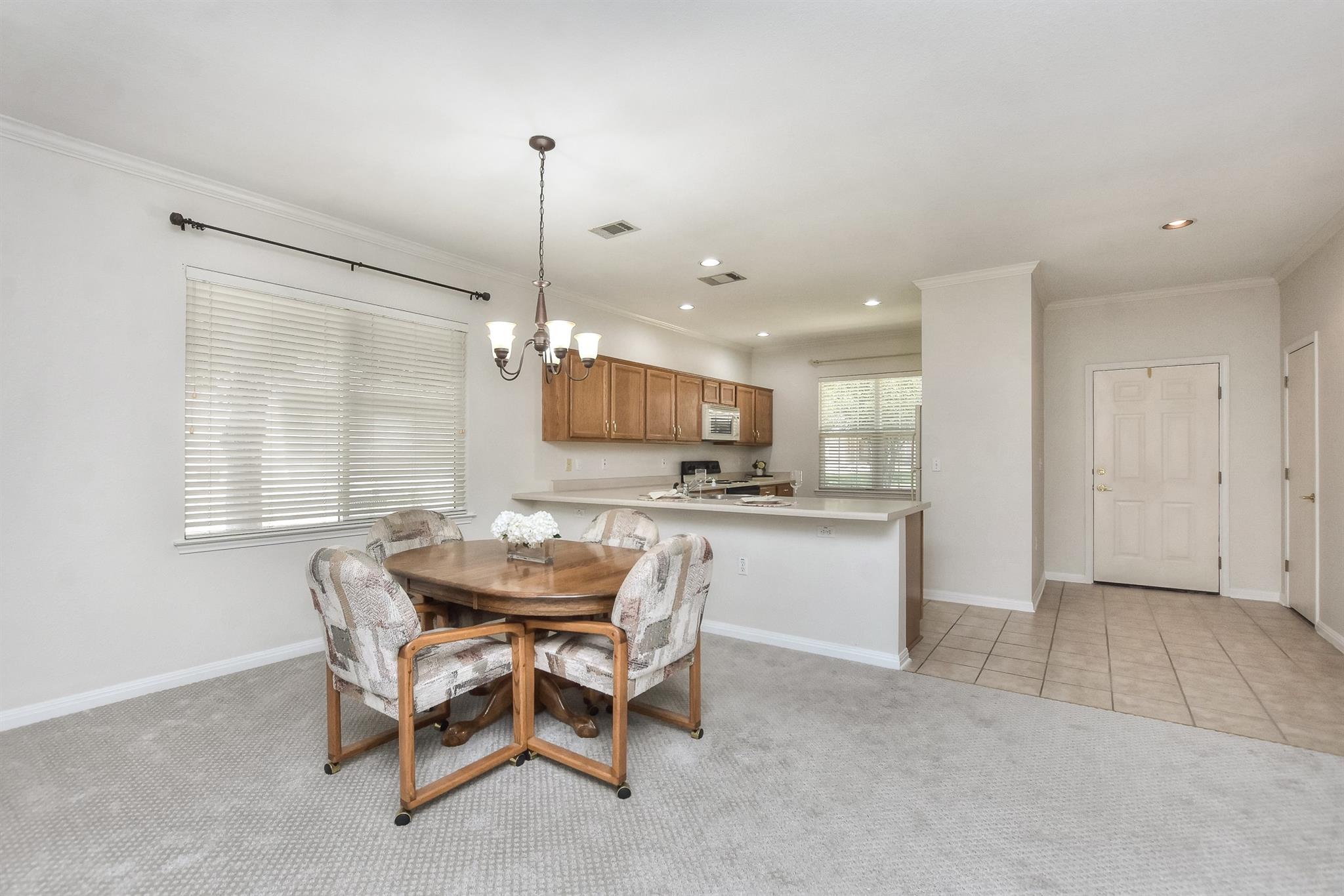 508 Texas Dr, Georgetown, TX 78633