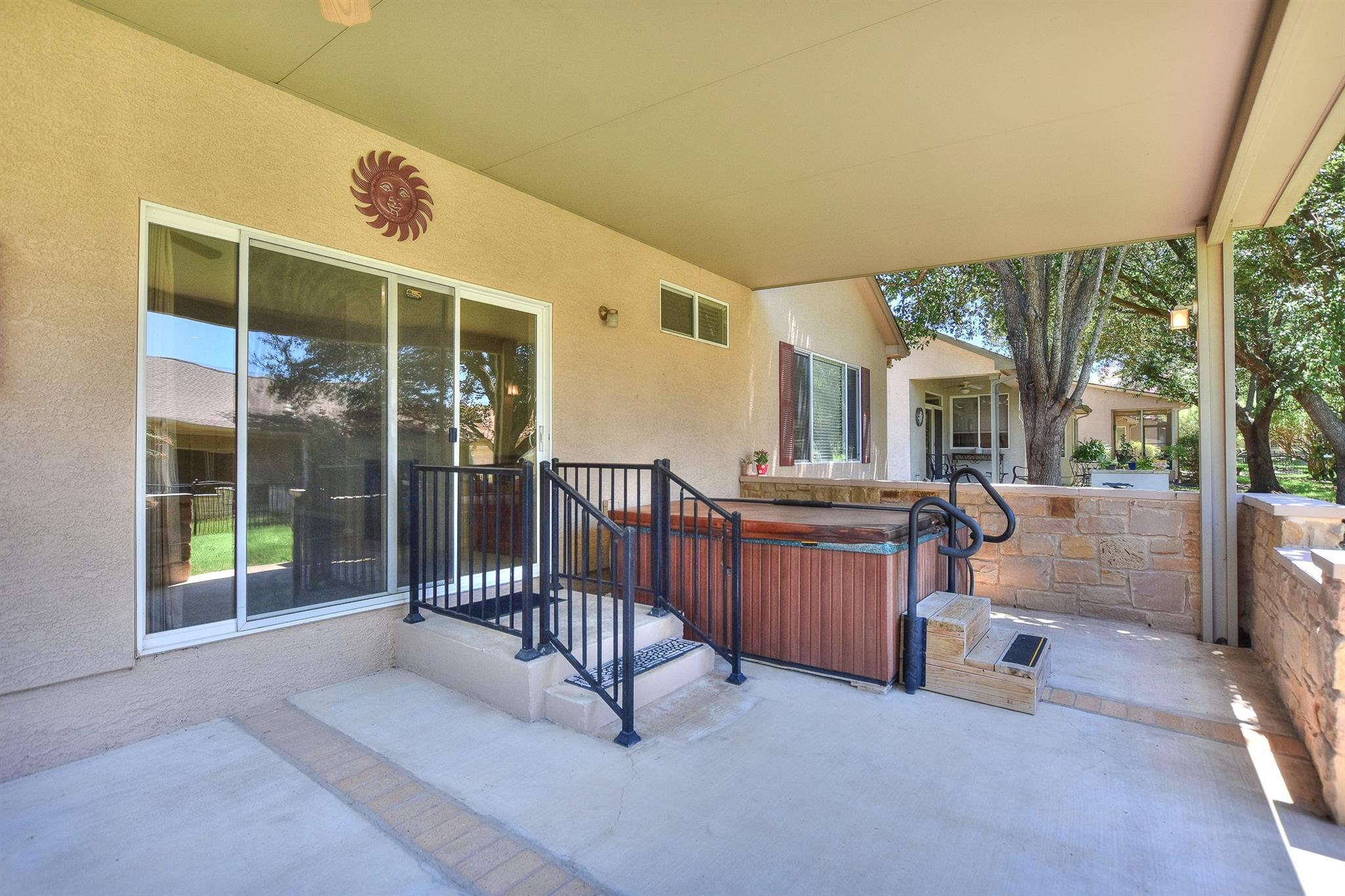 508 Texas Dr, Georgetown, TX 78633