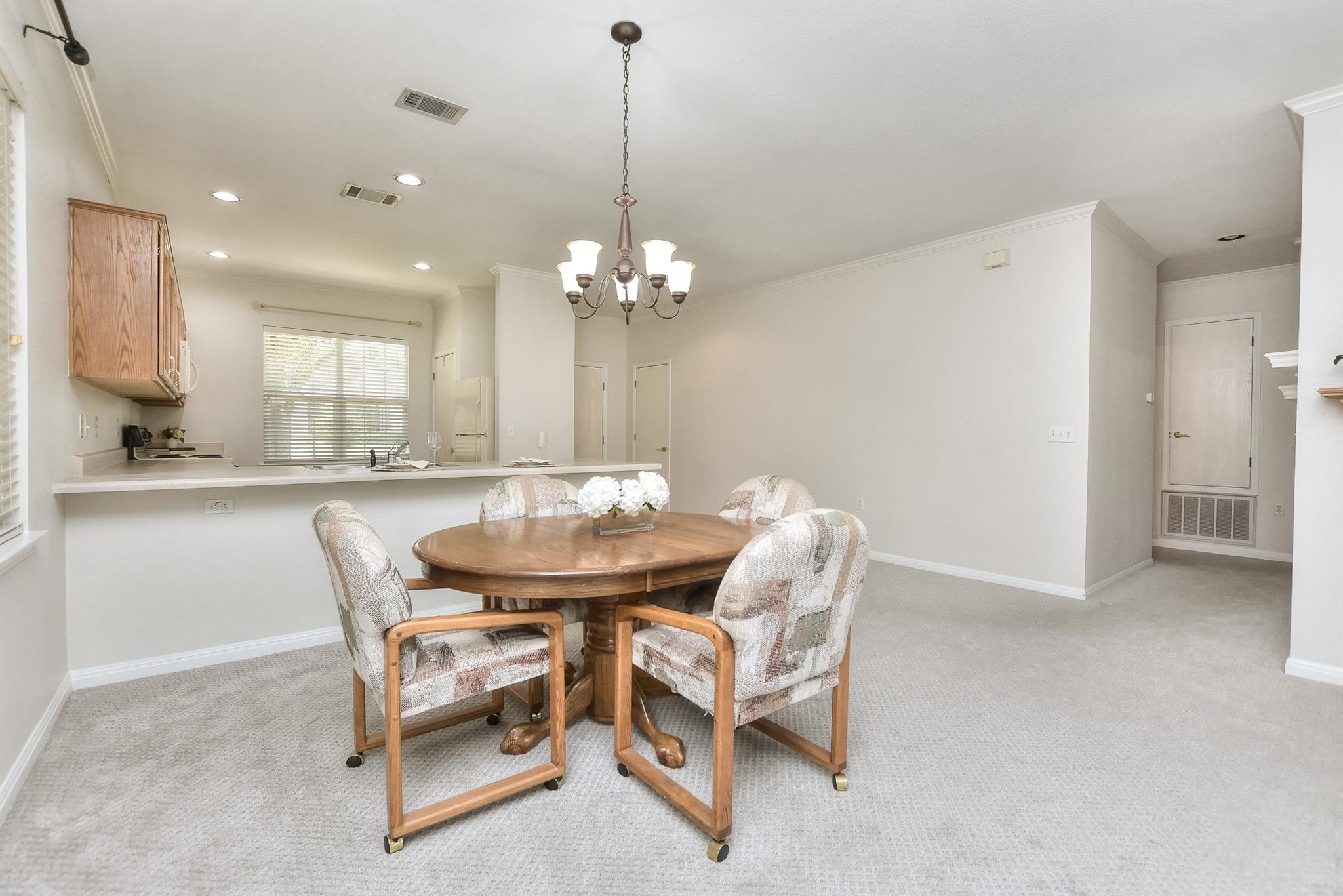 508 Texas Dr, Georgetown, TX 78633